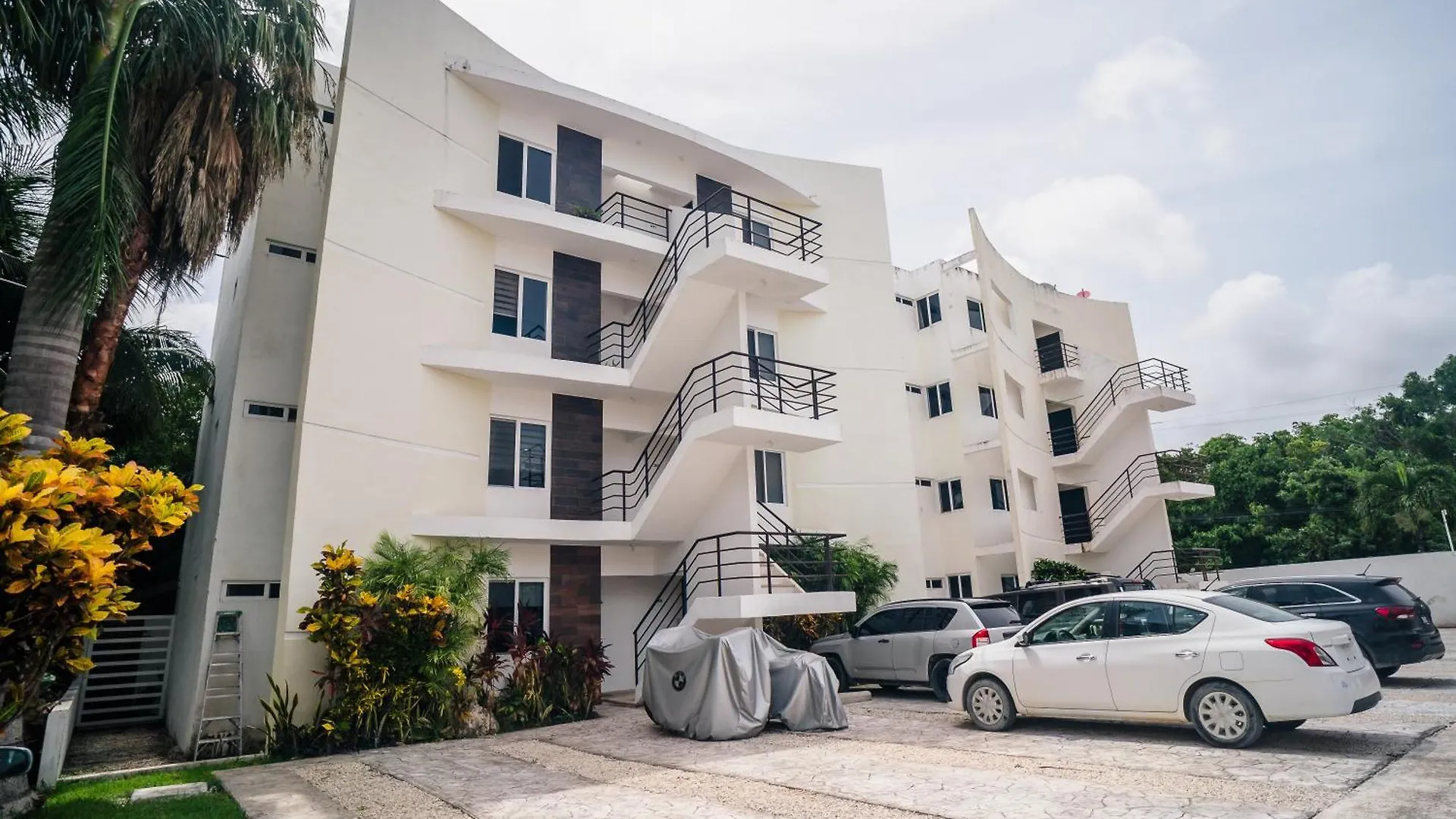 Departamento Planta Baja, Junto A La Alberca En Cancun Apartment